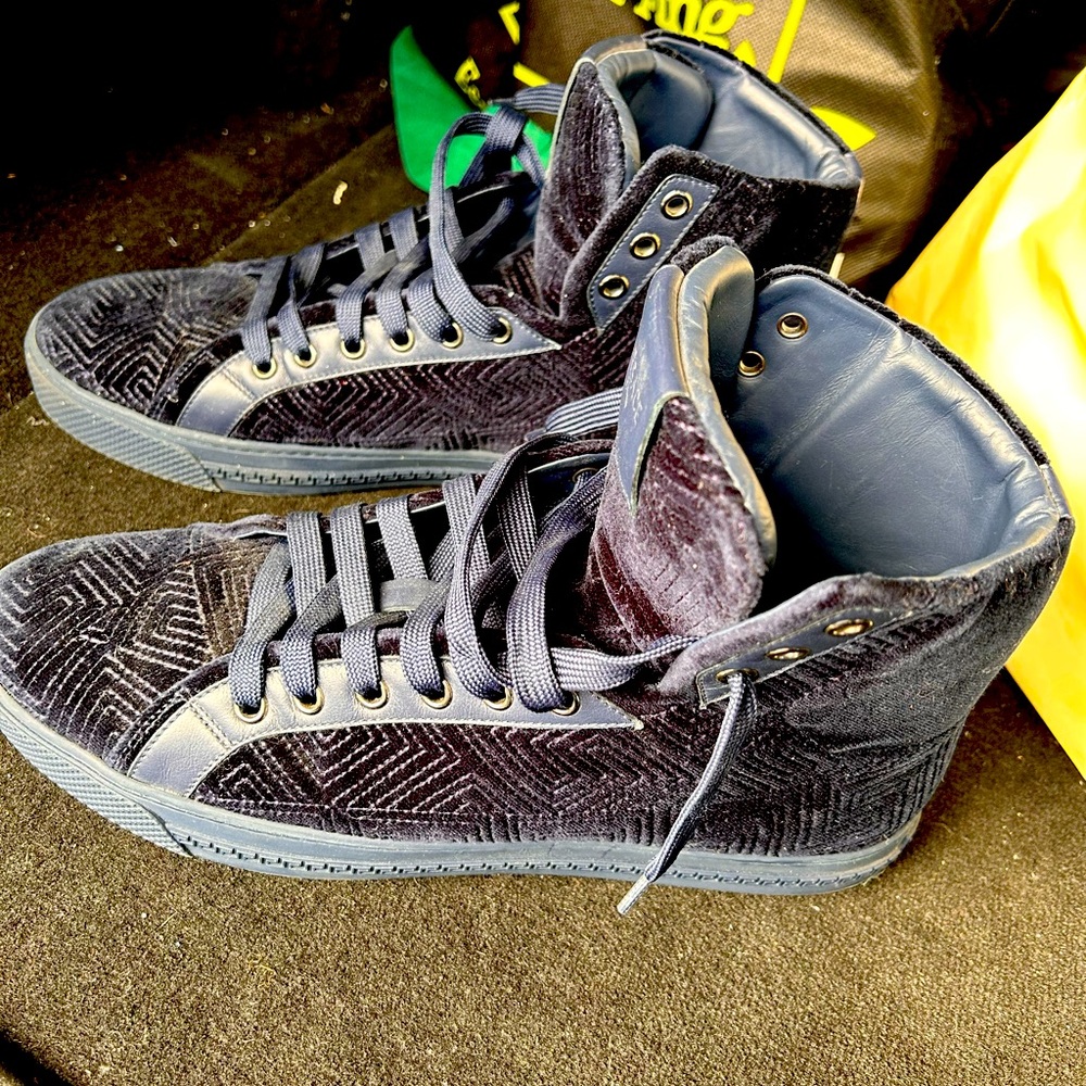 Versace High Top Sneakers - IT 42